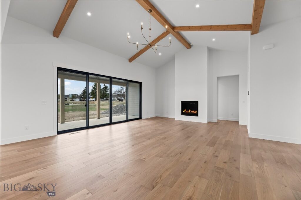 374 Cushing Lane, Manhattan MT 59714