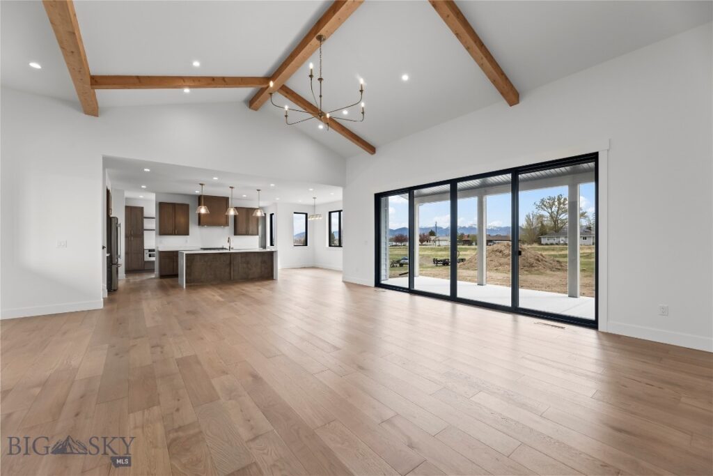 374 Cushing Lane, Manhattan MT 59714