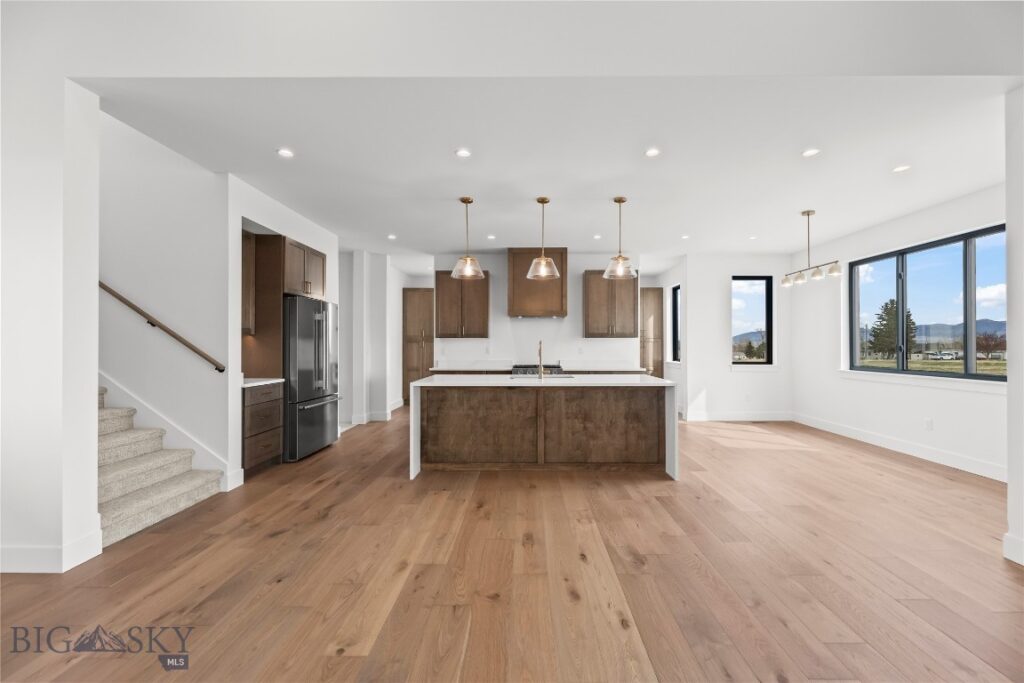 374 Cushing Lane, Manhattan MT 59714