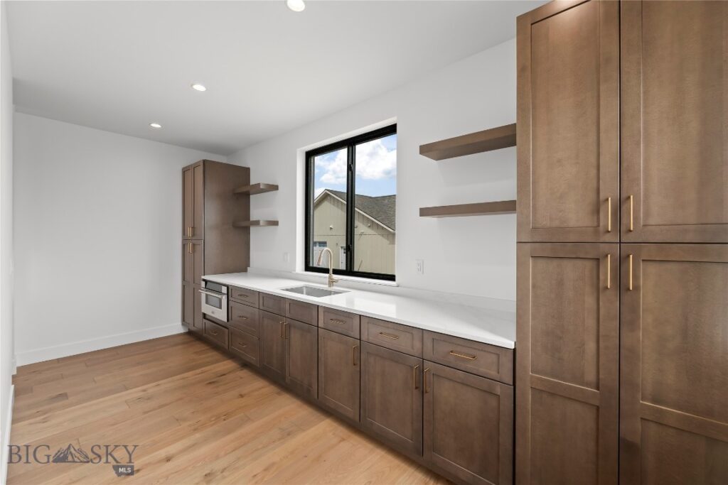 374 Cushing Lane, Manhattan MT 59714