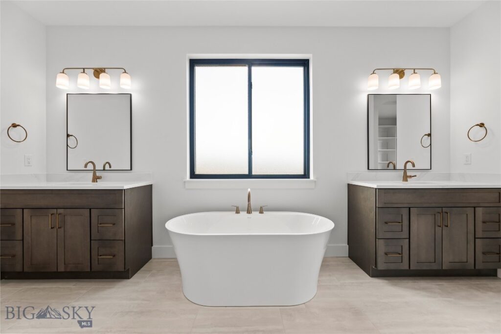 374 Cushing Lane, Manhattan MT 59714