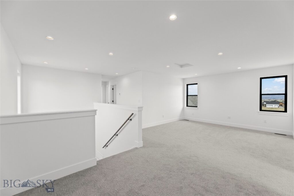 374 Cushing Lane, Manhattan MT 59714