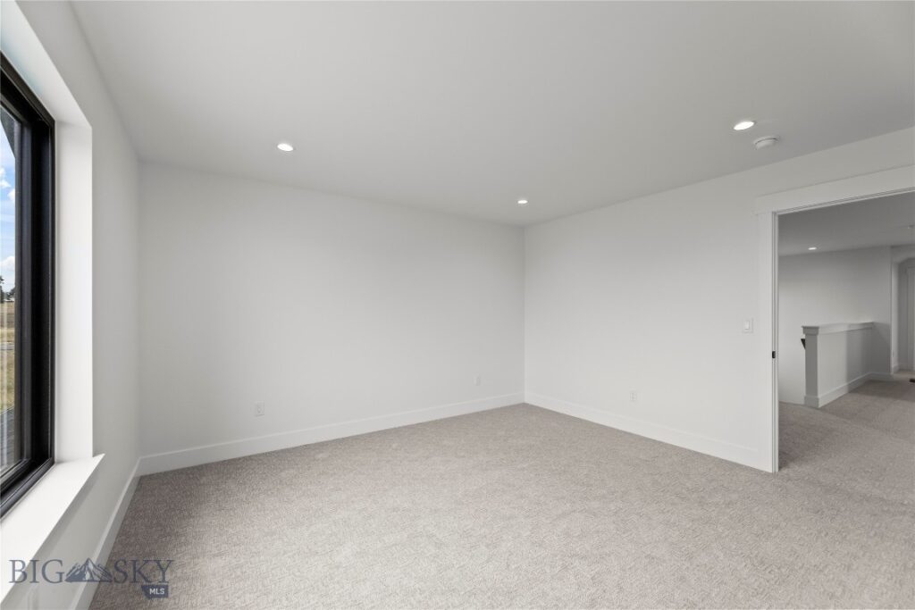 374 Cushing Lane, Manhattan MT 59714