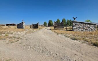 38 Sundust Lane, Twin Bridges MT 59754