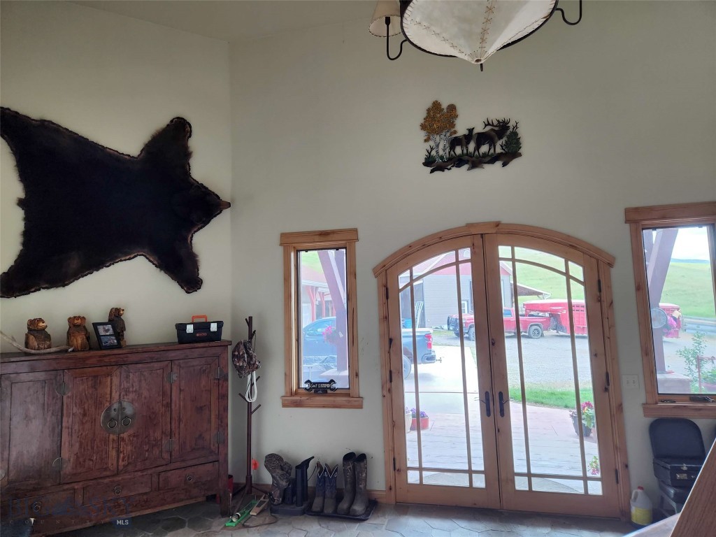 39 Gunsight, Plains MT 59859