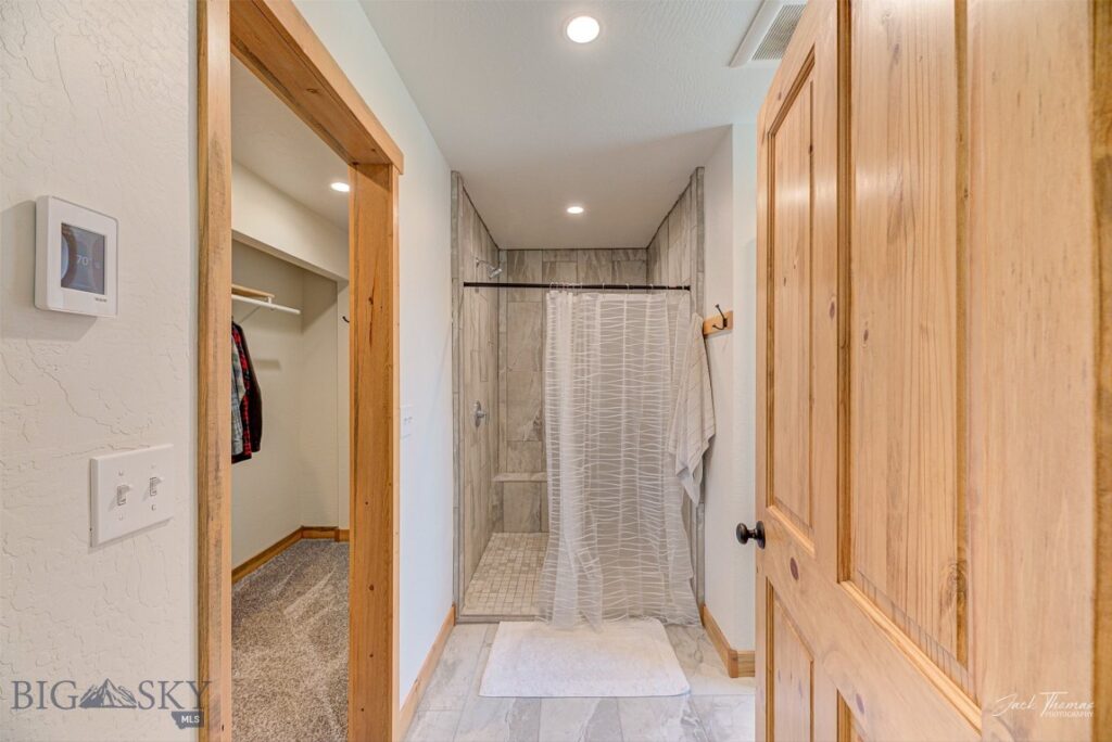 3925 W US Highway 12, Helena MT 59601