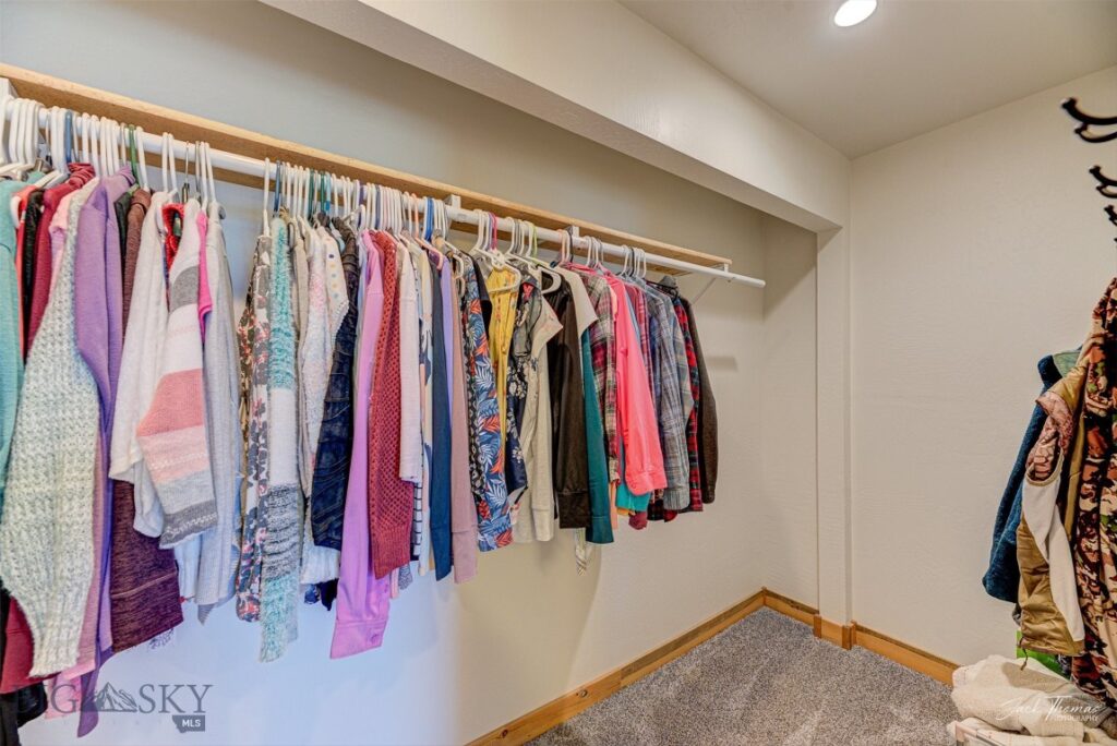 3925 W US Highway 12, Helena MT 59601