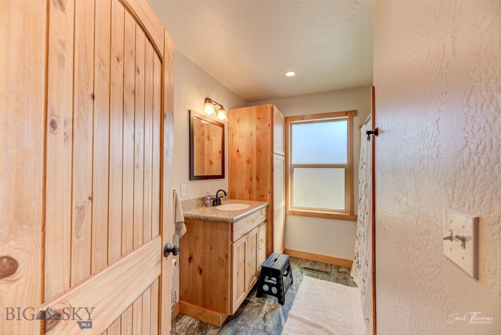 3925 W US Highway 12, Helena MT 59601