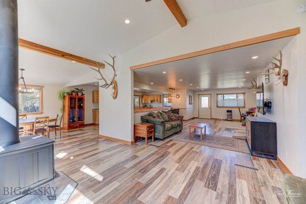 3925 W US Highway 12, Helena MT 59601