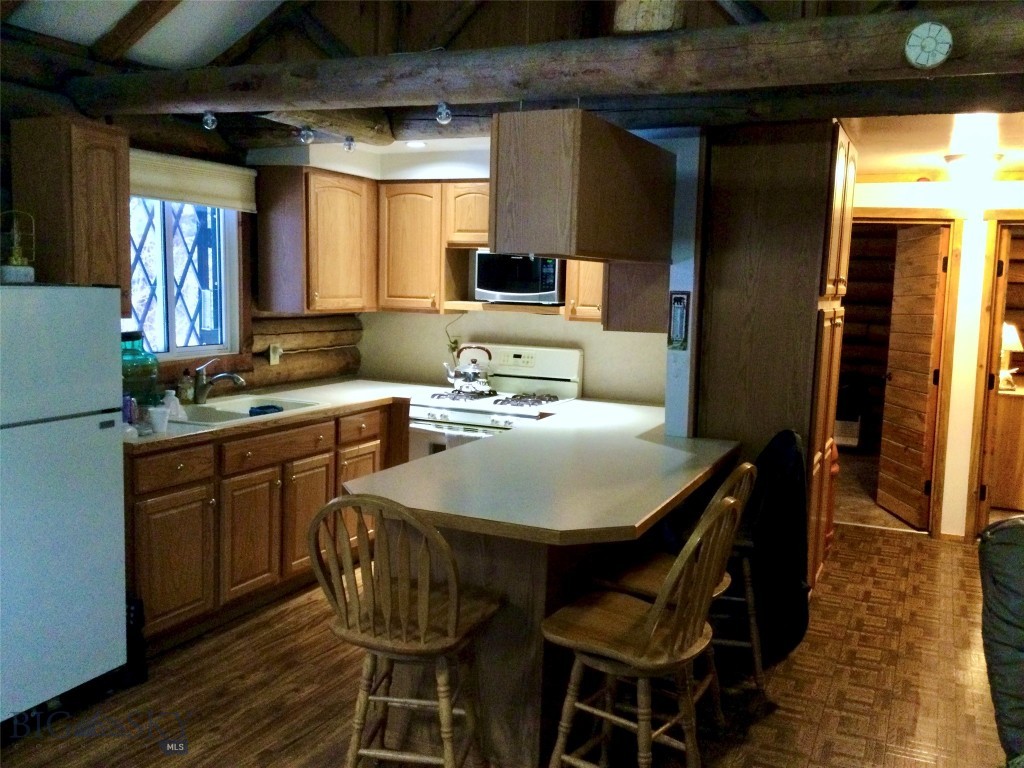 3925 Little Wolf Creek Road, Wolf Creek MT 59648