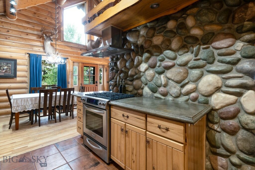 4 Pine Hill Drive, White Sulphur Springs MT 59645