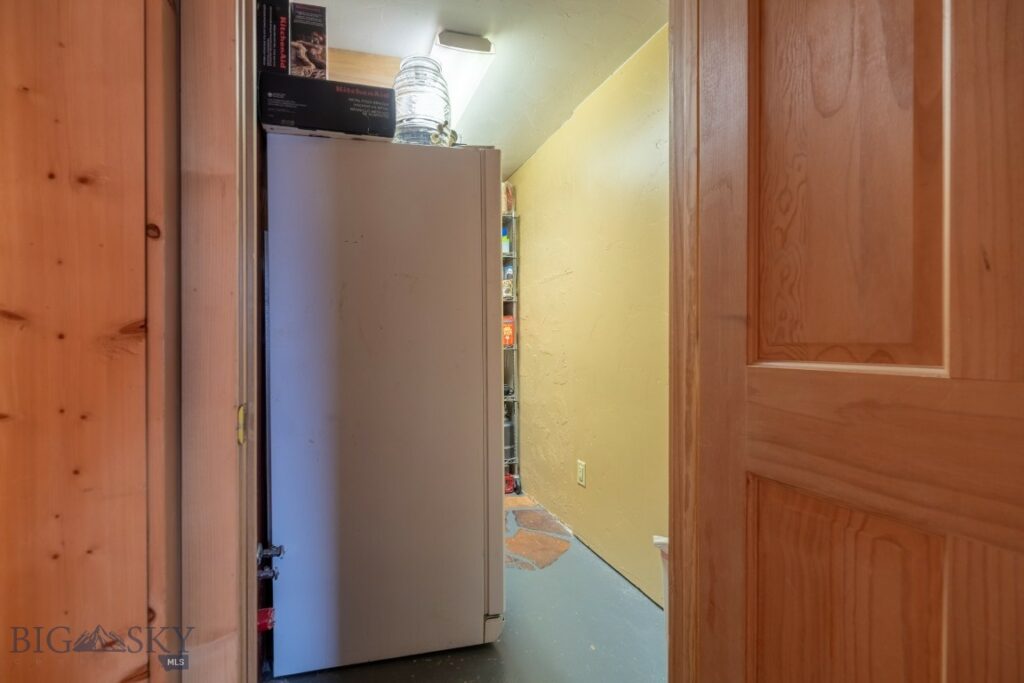 4 Pine Hill Drive, White Sulphur Springs MT 59645