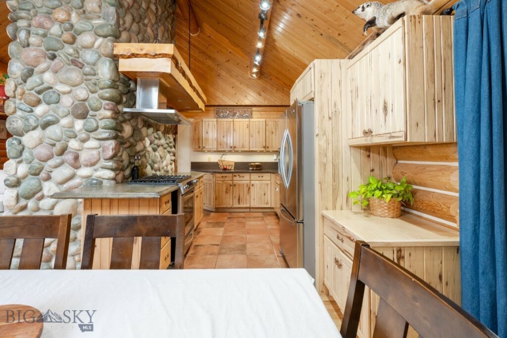 4 Pine Hill Drive, White Sulphur Springs MT 59645