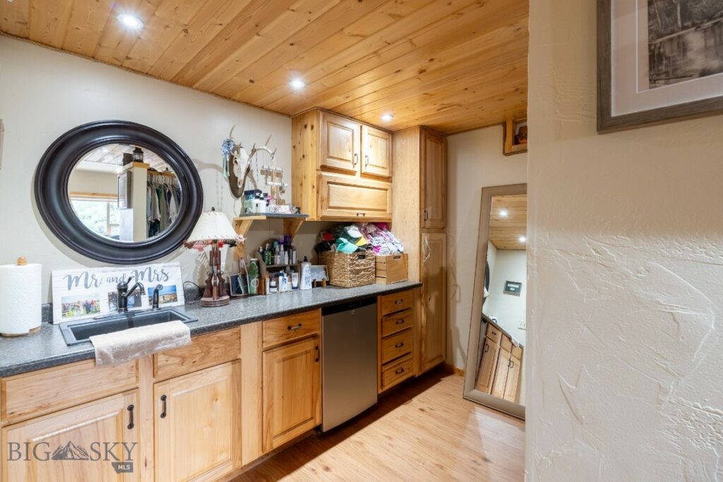 4 Pine Hill Drive, White Sulphur Springs MT 59645