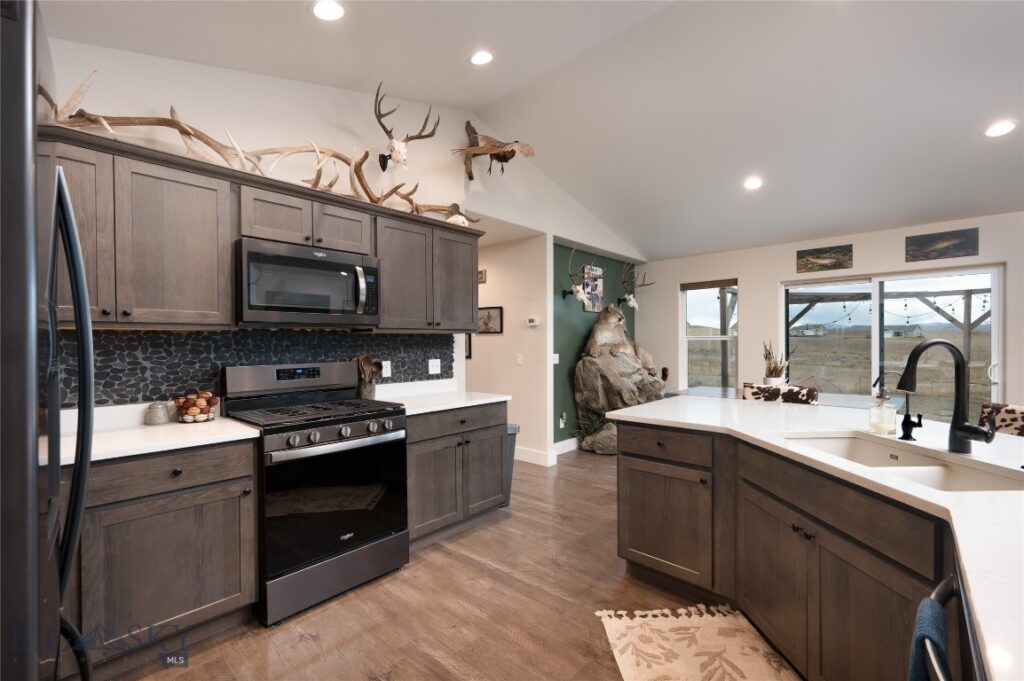 40 Santa Fe Trail, Three Forks MT 59752