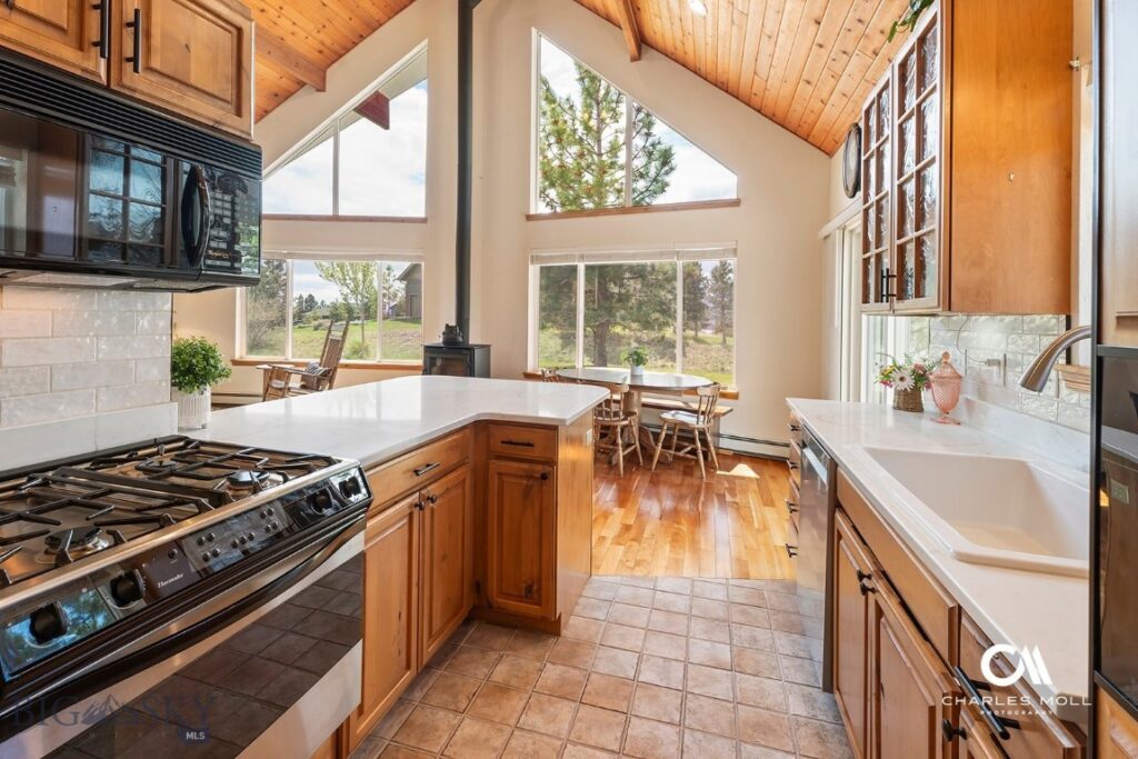 4025 Lake Point Drive, Helena MT 59602