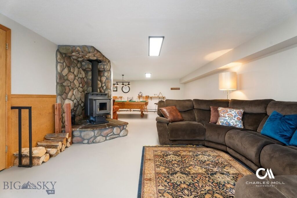 4025 Lake Point Drive, Helena MT 59602