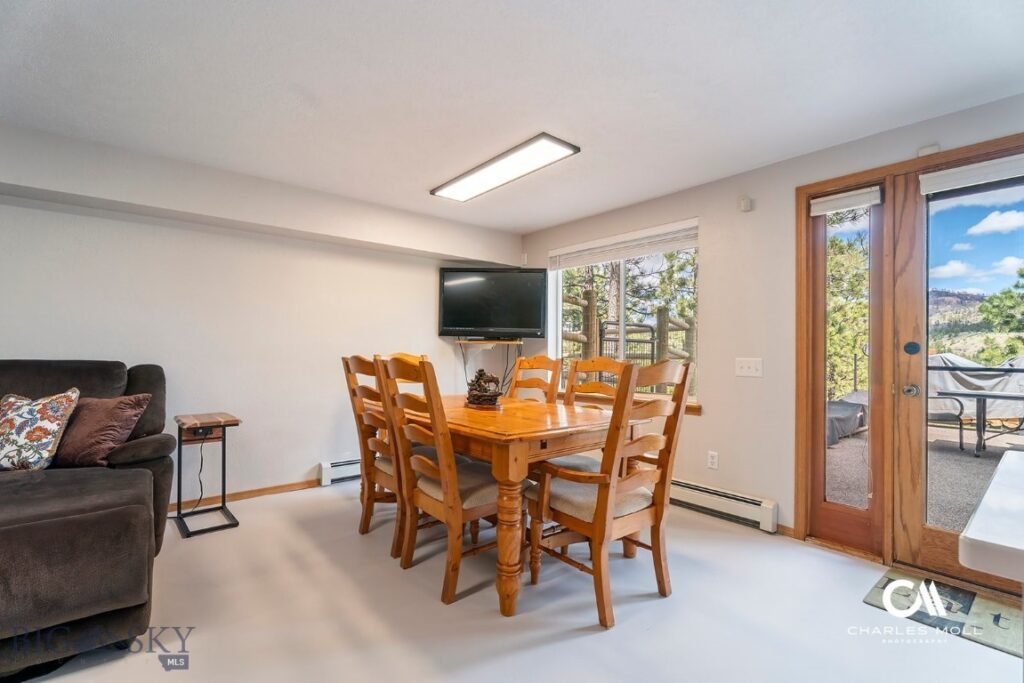 4025 Lake Point Drive, Helena MT 59602