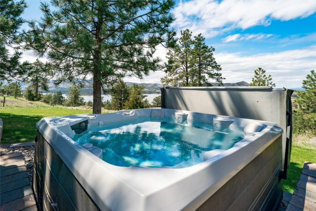 4025 Lake Point Drive, Helena MT 59602