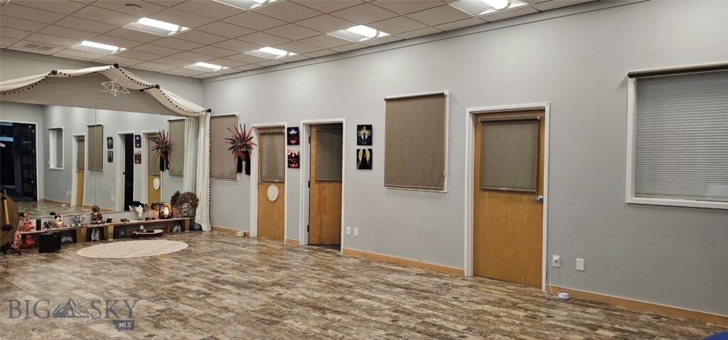 4050 Valley Commons Drive, Bozeman MT 59718