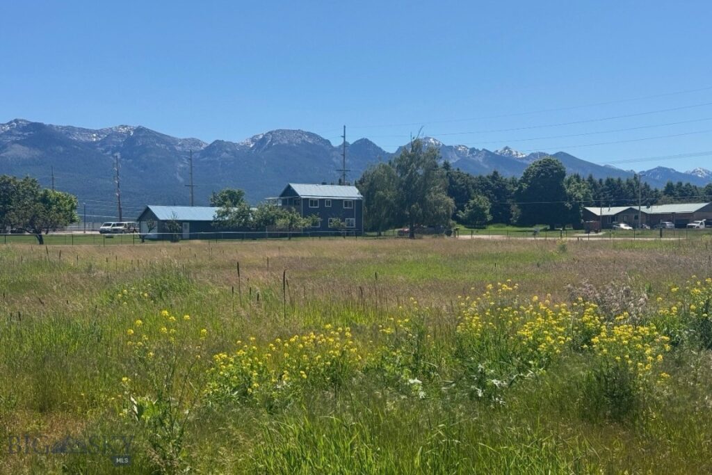 40517 Mt Highway 35, Polson MT 59860