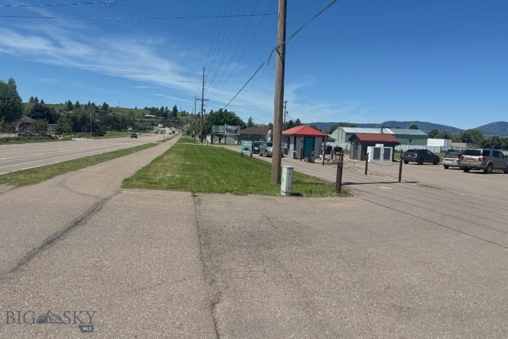 40517 Mt Highway 35, Polson MT 59860