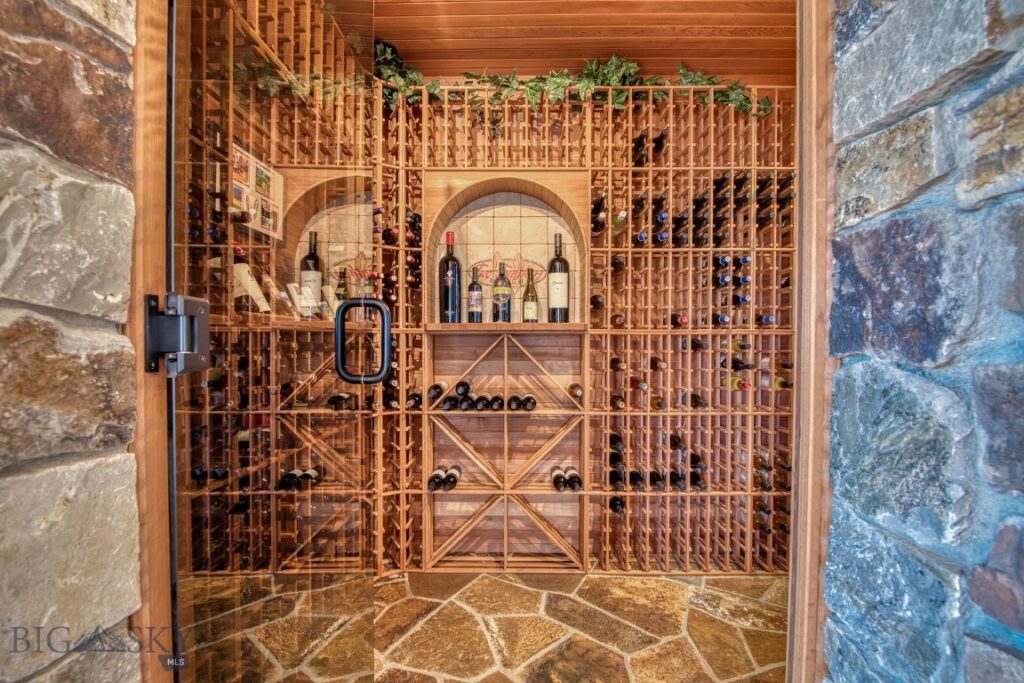 406 Chief Joseph Trail, Darby MT 59829