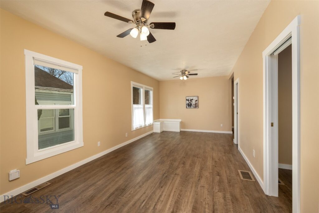 421 N C Street, Livingston MT 59047