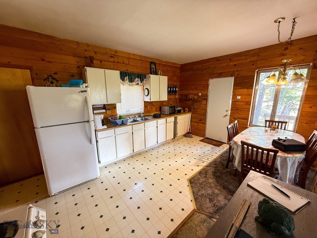 4220 Denton Gulch Road, Wolf Creek MT 59648