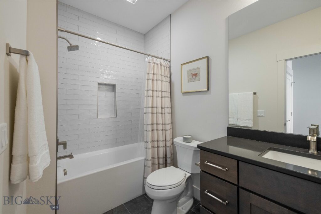 450 Loomis Way, Ennis MT 59729