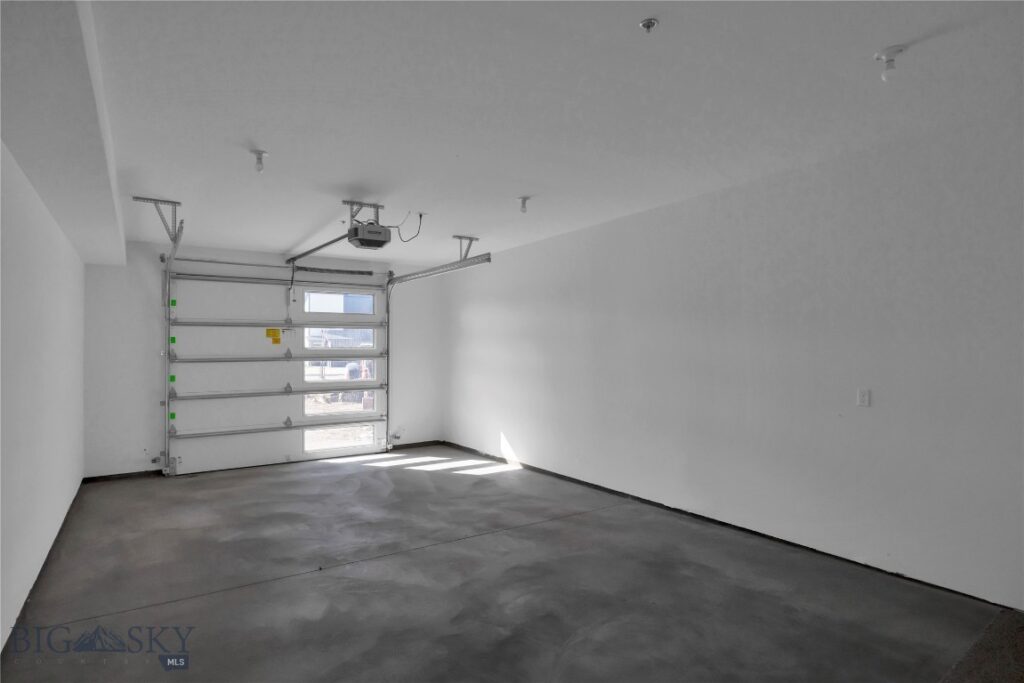 450 Loomis Way, Ennis MT 59729