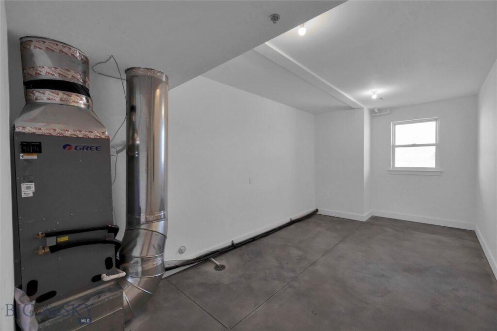 450 Loomis Way, Ennis MT 59729