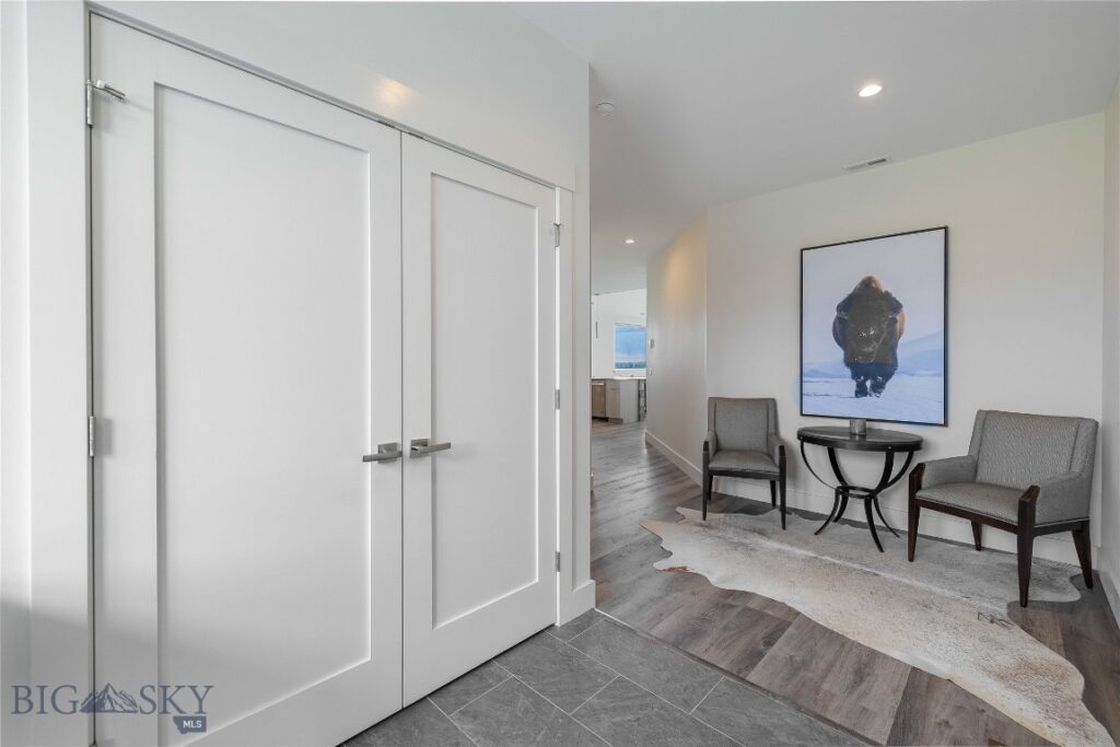 450 Loomis Way, Ennis MT 59729