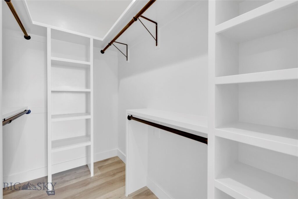 450 Loomis Way, Ennis MT 59729