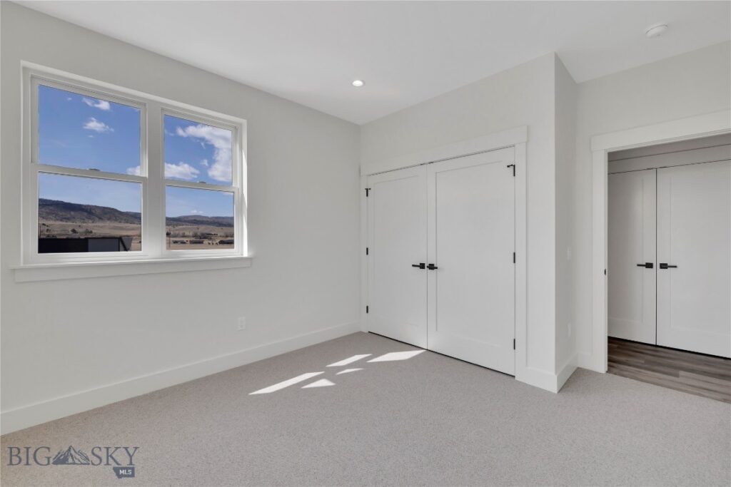 450 Loomis Way, Ennis MT 59729