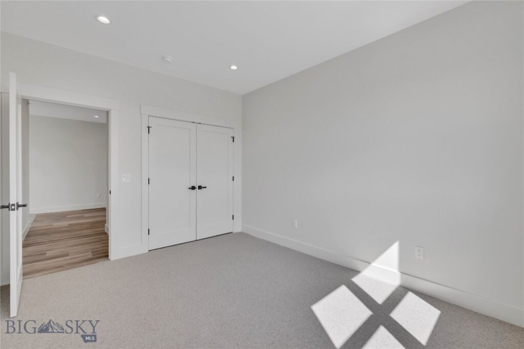 450 Loomis Way, Ennis MT 59729