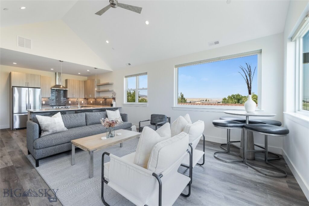 450 Loomis Way, Ennis MT 59729