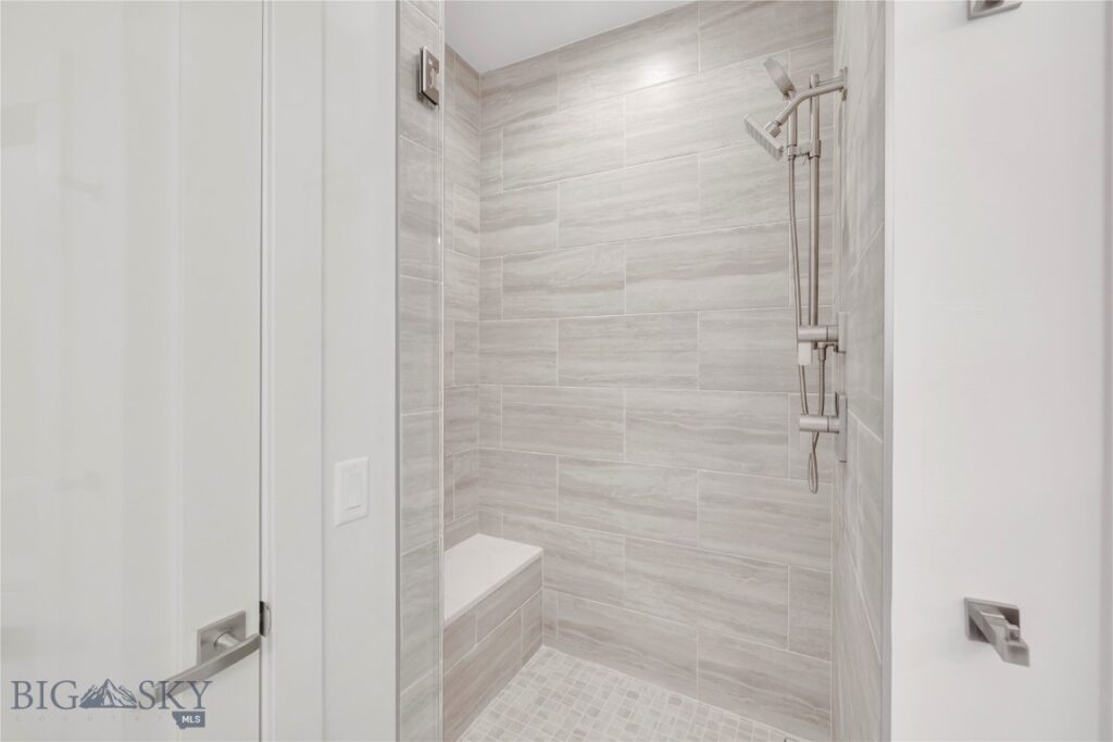 450 Loomis Way, Ennis MT 59729