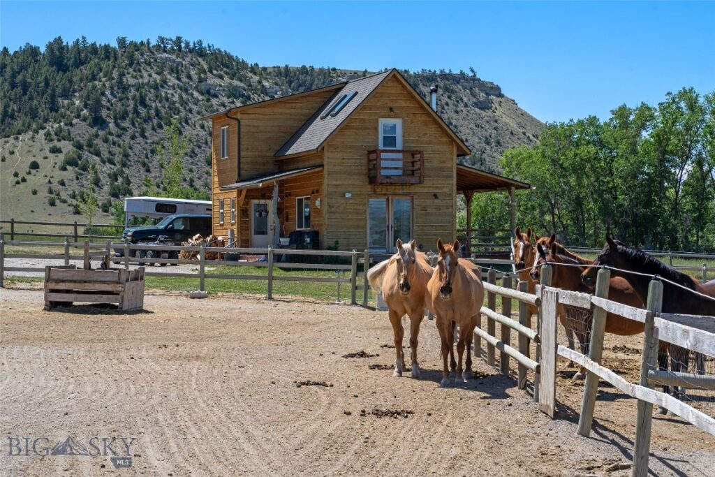 4625 Buffalo Jump, Three Forks MT 59752