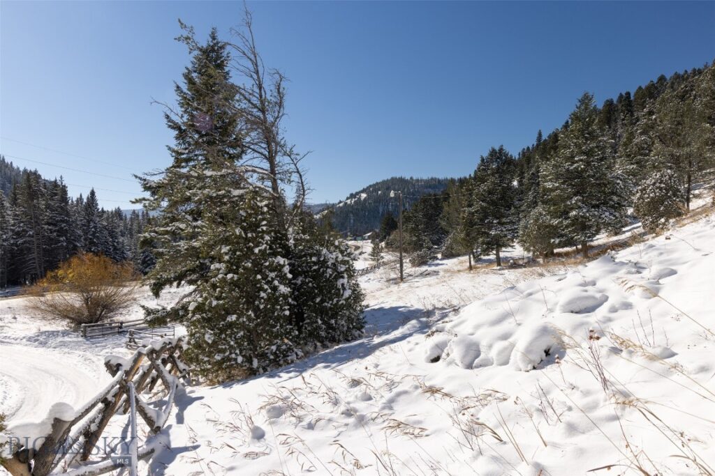 48295 Gallatin Road, Gallatin Gateway MT 59730