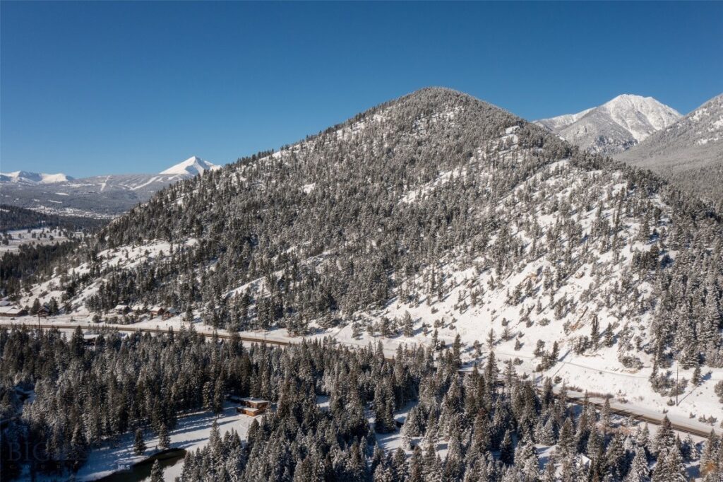 48295 Gallatin Road, Gallatin Gateway MT 59730