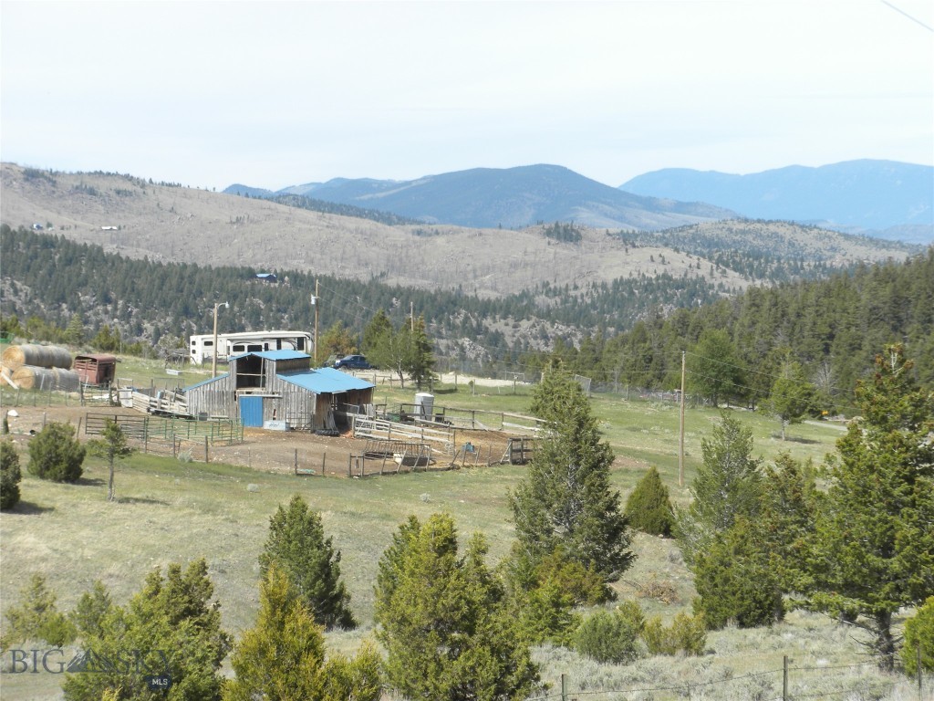 49 Cedar Crest, Whitehall MT 59759