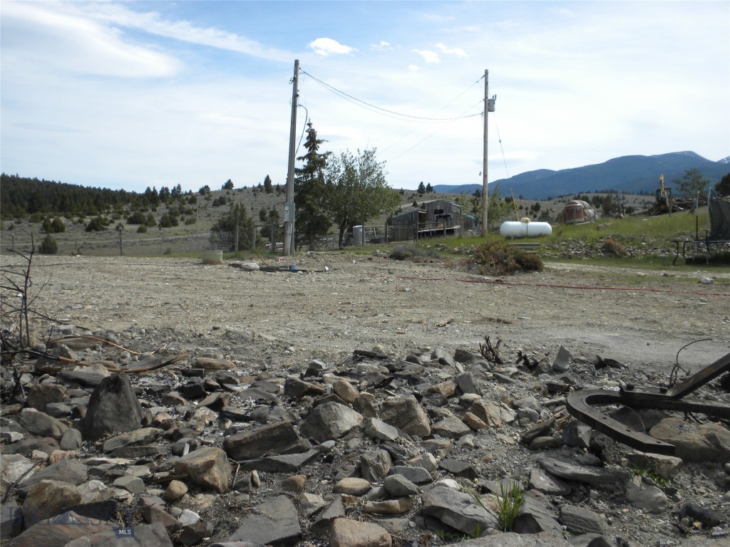 49 Cedar Crest, Whitehall MT 59759