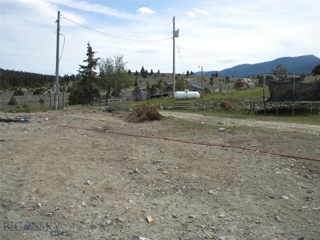 49 Cedar Crest, Whitehall MT 59759