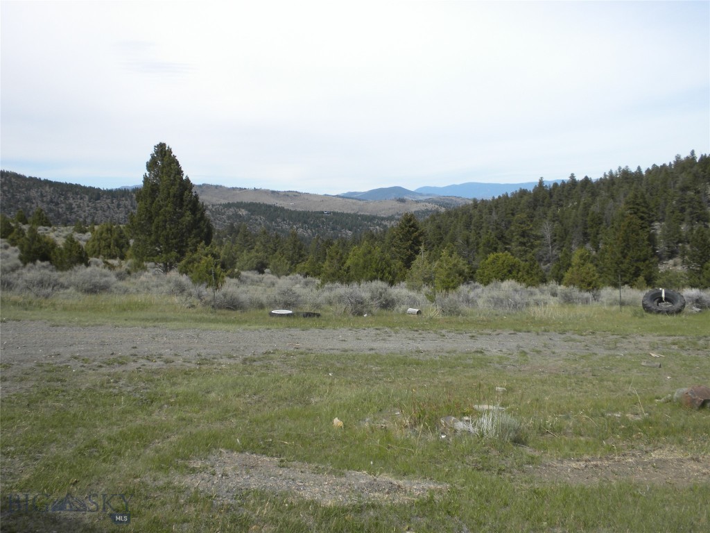 49 Cedar Crest, Whitehall MT 59759