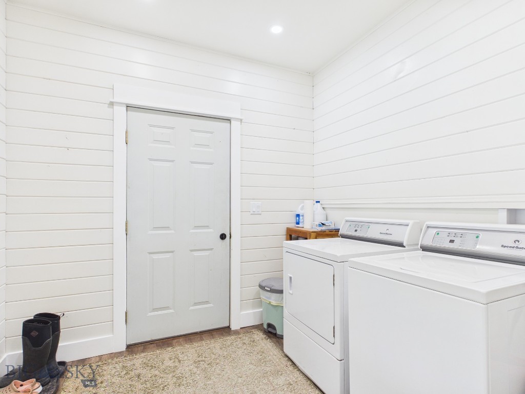 4964 US Highway 89 S, Livingston MT 59047