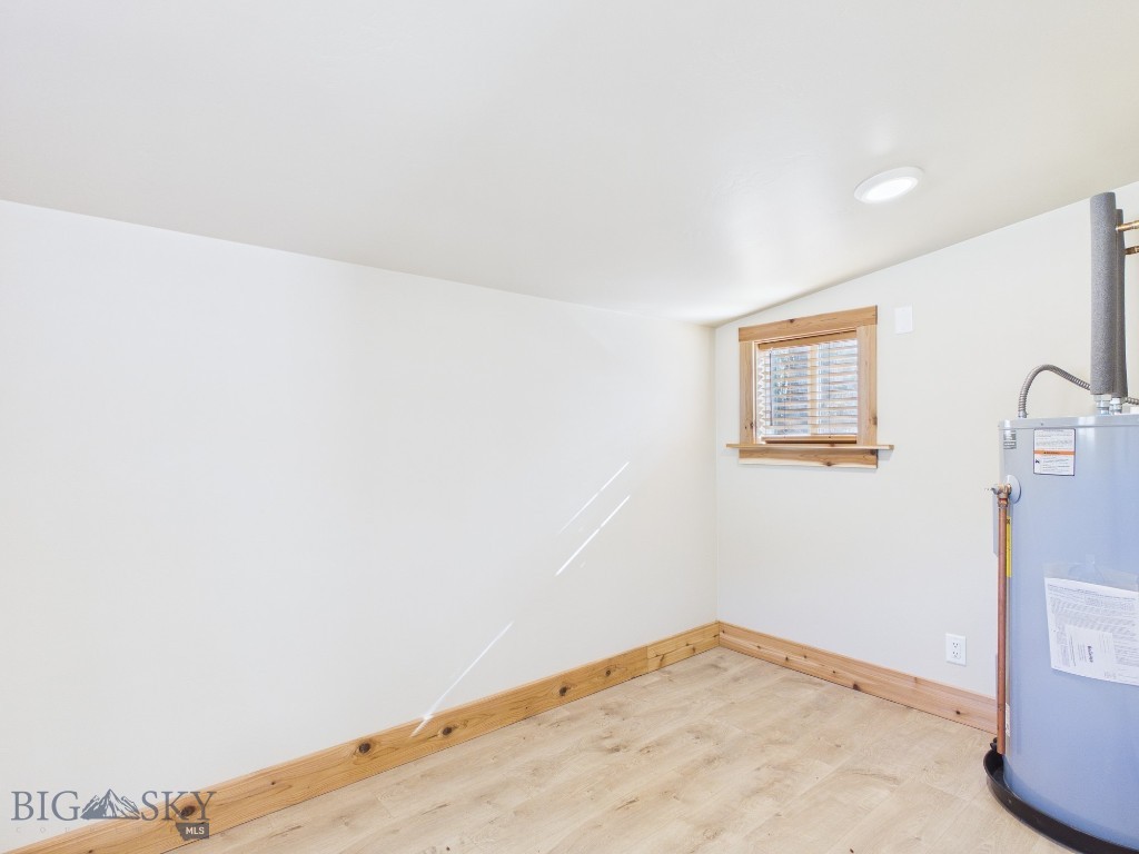 4964 US Highway 89 S, Livingston MT 59047