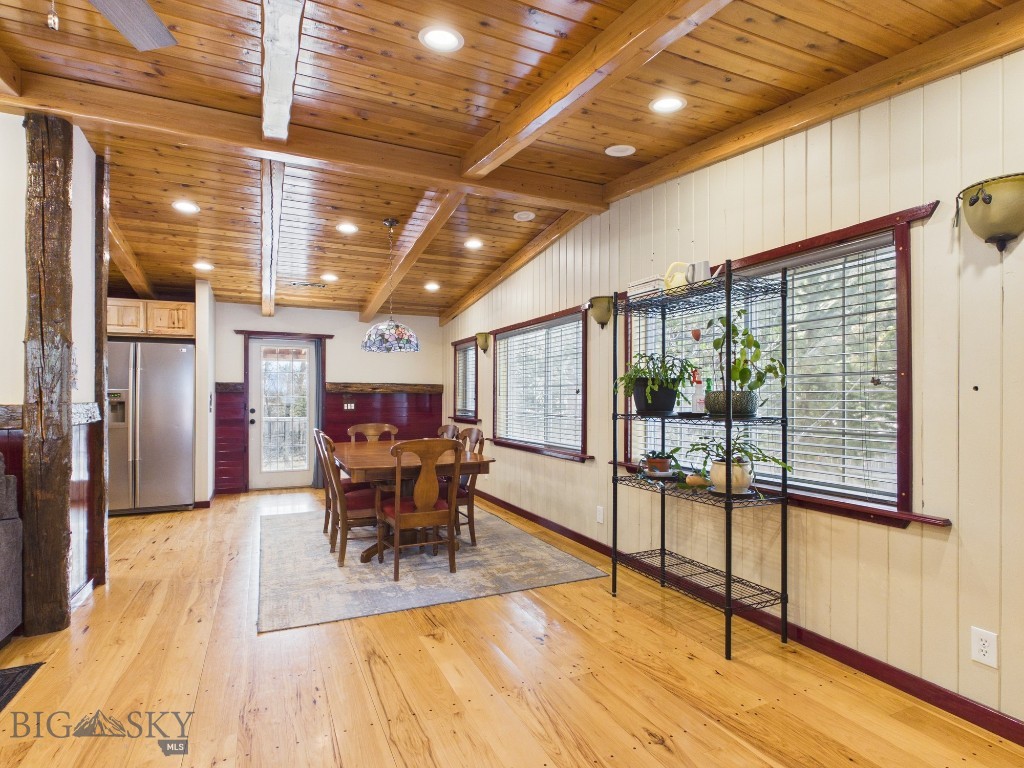 4964 US Highway 89 S, Livingston MT 59047