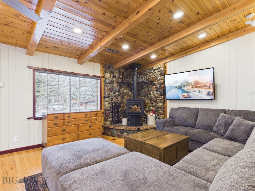 4964 US Highway 89 S, Livingston MT 59047