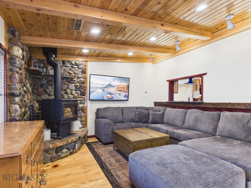 4964 US Highway 89 S, Livingston MT 59047